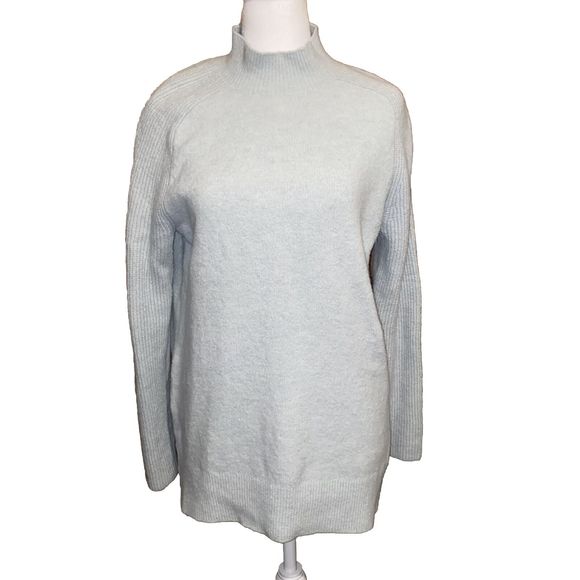 Banana Republic Sweater Women's Medium Merino Woolblend Light Blue - Picture 1 of 7
